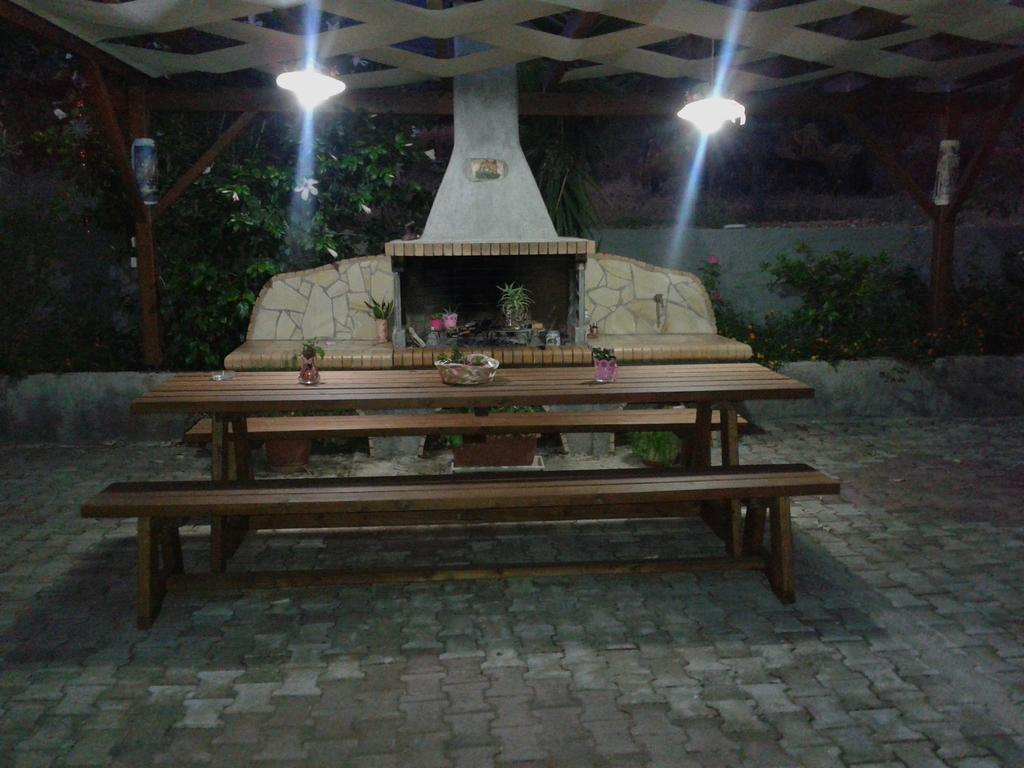 Elpida Studio Trapezaki  Bagian luar foto